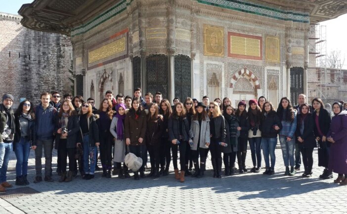 İSTANBUL FATSALILAR KÜLTÜR VE YARDIMLAŞMA DERNEĞİ FATSA FEN LİSESİ ÖĞRENCİLERİNİ AĞIRLADI